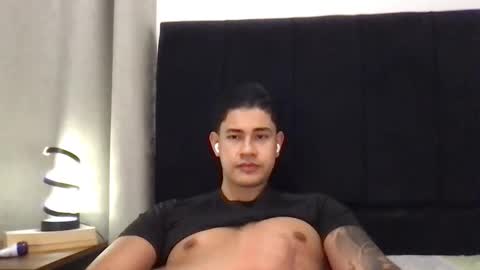 Snapshot of pablo_boston chatting on 26, 5, 2026 Javi online show from 26, 5, 2026