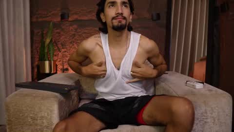 Snapshot of pablo_russoo chatting on 3, 3, 2026 pablo online show from 3, 3, 2026