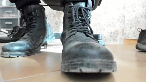 Pablo Meness online show from 21, 12, 2025