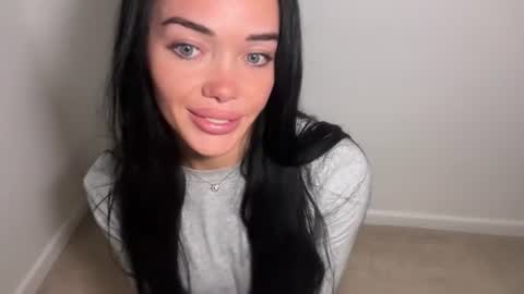 Snapshot of paigemckinnon chatting on 14, 7, 2026 paigey xxx link in bio online show from 14, 7, 2026