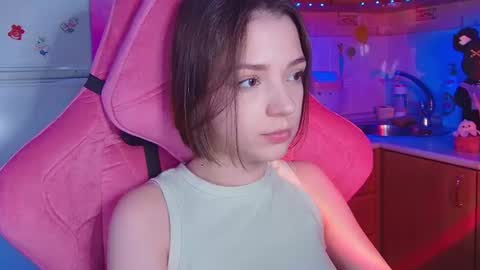 Snapshot of pambeeslyy chatting on 9, 7, 2026 Pam online show from 9, 7, 2026