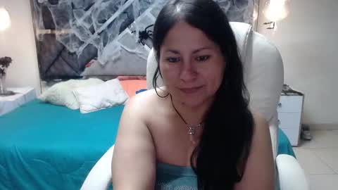 Pamela Jones online show from 10, 10, 2025