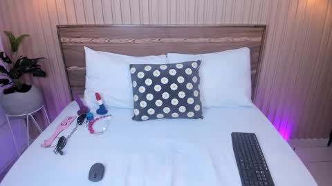 Snapshot of pamela_palmeer chatting on 30, 12, 2024 PAMELA online show from 30, 12, 2024