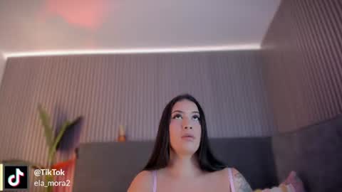 Snapshot of pamela_vega chatting on 18, 6, 2026 Manuela online show from 18, 6, 2026