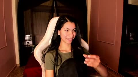 Snapshot of pamelaascott chatting on 9, 7, 2026 P A M online show from 9, 7, 2026