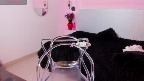 Pamela Ruiz online show from 6, 12, 2024