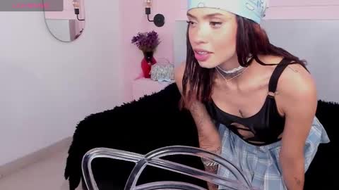 Pamela Ruiz online show from 21, 12, 2024