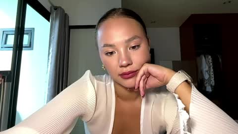 Kamila online show from 10, 4, 2026