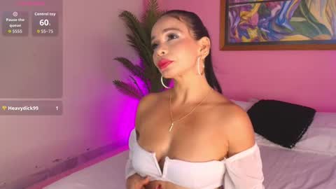 Pammela Smith online show from 5, 1, 2026