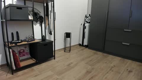 pampersandspanking online show from 7, 3, 2026