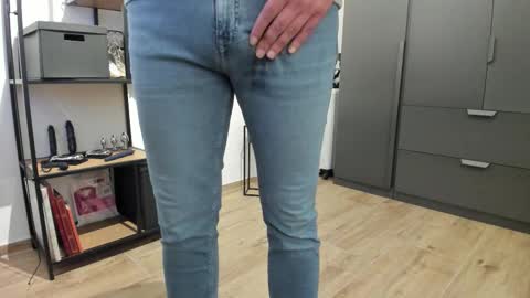 pampersandspanking online show from 15, 3, 2026