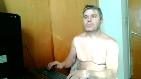 Snapshot of panchomadrid chatting on 16, 6, 2026 Pancho Madrid online show from 16, 6, 2026