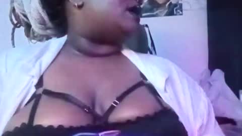 pandamami online show from 14, 2, 2025