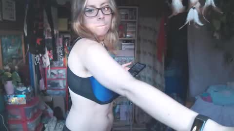 Snapshot of pandora_allsorts chatting on 17, 11, 2025 pandora-allsorts online show from 17, 11, 2025