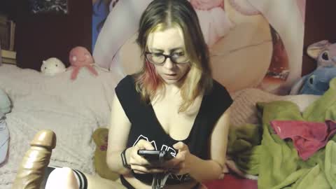 Snapshot of pandora_allsorts chatting on 30, 11, 2025 pandora-allsorts online show from 30, 11, 2025