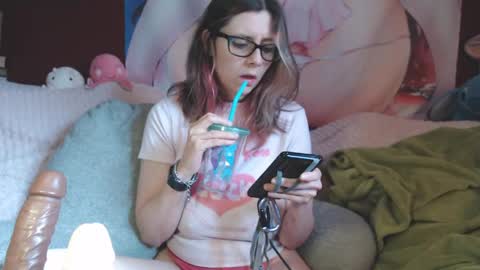 Snapshot of pandora_allsorts chatting on 6, 6, 2026 pandora-allsorts online show from 6, 6, 2026