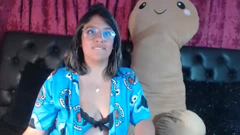 Snapshot of pandoracherry chatting on 12, 1, 2025 Pandora online show from 12, 1, 2025