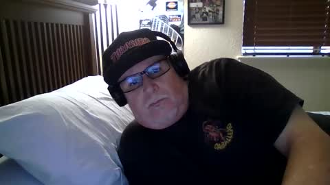 Snapshot of panos678442 chatting on 4, 5, 2026 panos online show from 4, 5, 2026