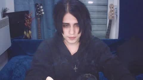 In bio online show from 9, 5, 2026