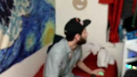 Snapshot of pantslesstraveler_plt chatting on 19, 12, 2024 PantsLessTraveler online show from 19, 12, 2024