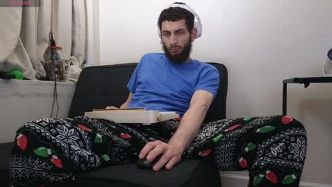 Snapshot of pantslesstraveler_plt chatting on 30, 12, 2024 PantsLessTraveler online show from 30, 12, 2024