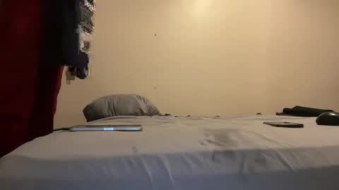 Snapshot of pantslesstraveler_plt chatting on 22, 10, 2025 PantsLessTraveler online show from 22, 10, 2025