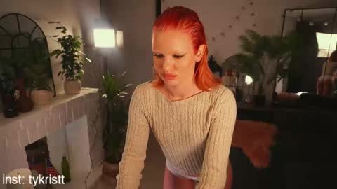 Snapshot of pantykrist chatting on 16, 1, 2026 Kristina Kriss online show from 16, 1, 2026