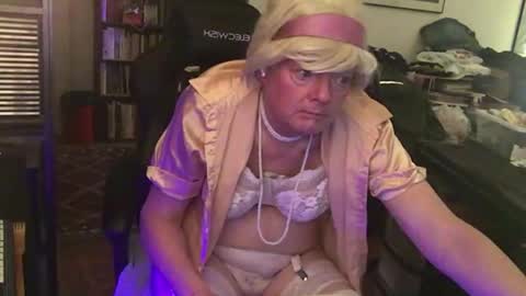 Pantyvioletlace online show from 15, 3, 2026