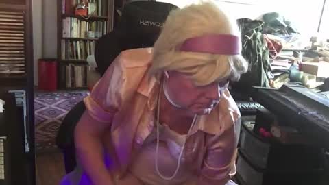 Pantyvioletlace online show from 9, 4, 2026