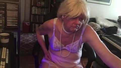 Snapshot of pantyvloletlace chatting on 18, 7, 2026 Pantyvioletlace online show from 18, 7, 2026