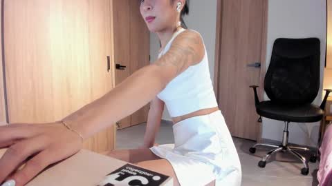 Snapshot of pao_thebigclit chatting on 2, 3, 2025 Paolita online show from 2, 3, 2025