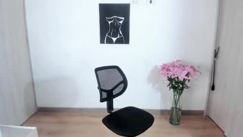 Snapshot of pao_thebigclit chatting on 13, 9, 2025 Paolita online show from 13, 9, 2025