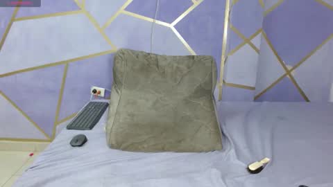 Paola Stone online show from 14, 9, 2025