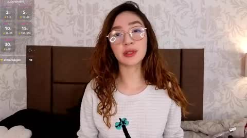 Snapshot of paolagh_ chatting on 25, 4, 2026 paolagh_ online show from 25, 4, 2026