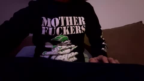 Snapshot of papaboner_foryourpleasure chatting on 1, 11, 2025 PapaBoner online show from 1, 11, 2025