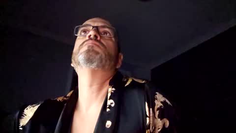 Papi online show from 31, 12, 2024