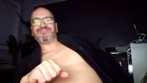 Papi online show from 18, 1, 2025