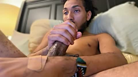 Snapshot of papi_bigcockie chatting on 16, 9, 2025 papi_bigcockie online show from 16, 9, 2025