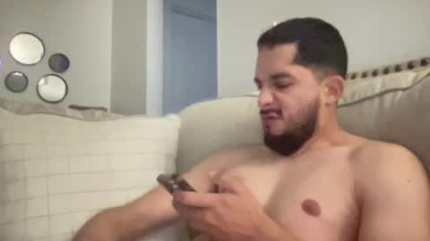 papicubano_guapo23cm online show from 27, 4, 2026