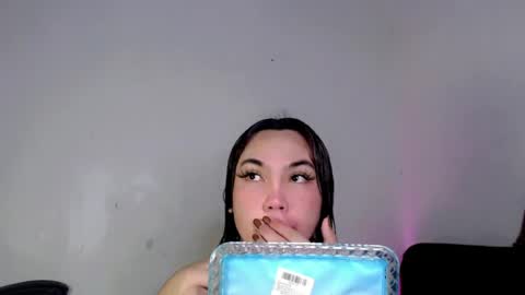 Snapshot of papigoddesslover chatting on 22, 7, 2026 Fina Dwarf online show from 22, 7, 2026