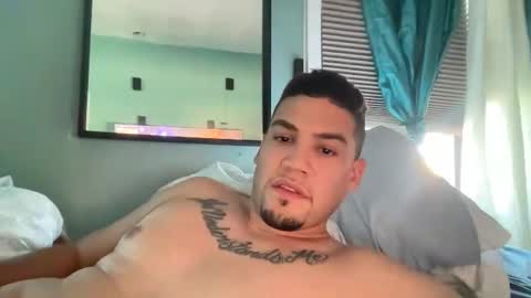 PapiiNyc21 online show from 6, 10, 2025