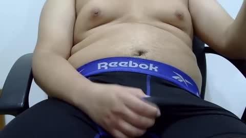 Snapshot of papimexicano703 chatting on 26, 12, 2024 papi mexicano en boxers online show from 26, 12, 2024