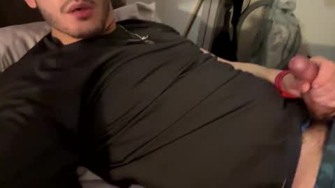 Snapshot of papitochulito_ chatting on 16, 2, 2025 papitochulito_ online show from 16, 2, 2025