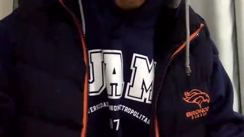 Snapshot of papy_dani33 chatting on 5, 1, 2025 papy_dani33 online show from 5, 1, 2025