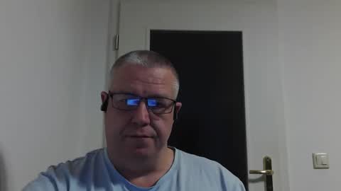 Snapshot of para3214 chatting on 13, 5, 2026 para3214 online show from 13, 5, 2026