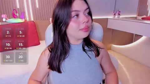 Snapshot of paradise_doll_s chatting on 26, 11, 2025 Amy and my doll online show from 26, 11, 2025