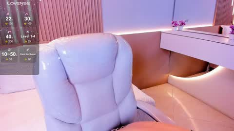 Amy and my doll online show from 8, 4, 2026