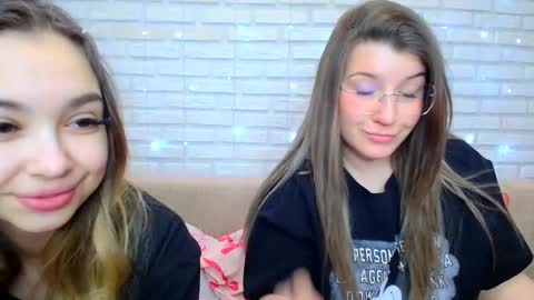 paradisexparadisex online show from 1, 2, 2026