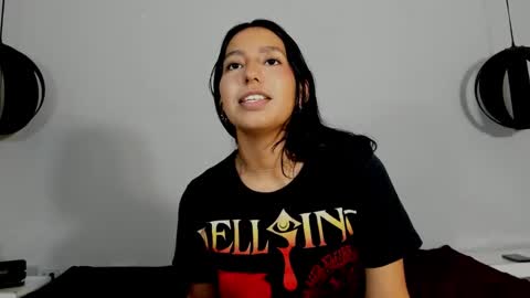 paranoidtemptaion_ online show from 26, 2, 2025