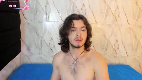 paranoidtemptaion_ online show from 3, 10, 2025